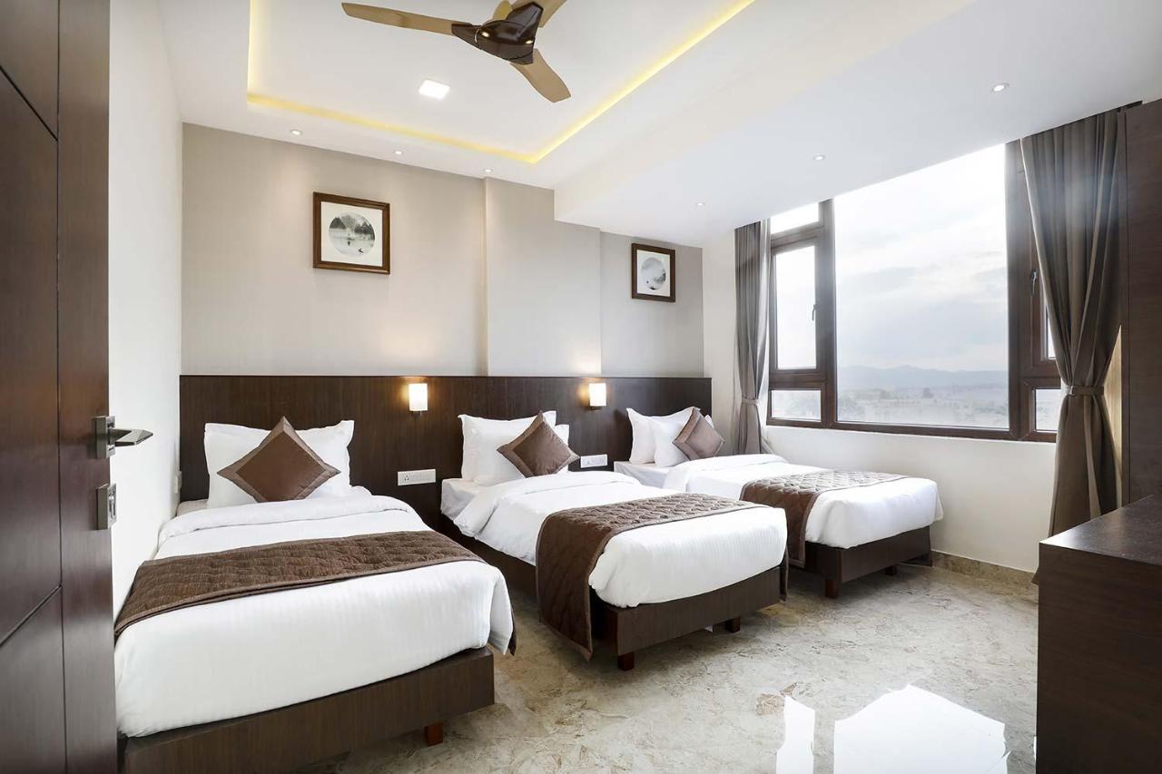 Tresca A Luxury Hotel Чикмагалур Экстерьер фото